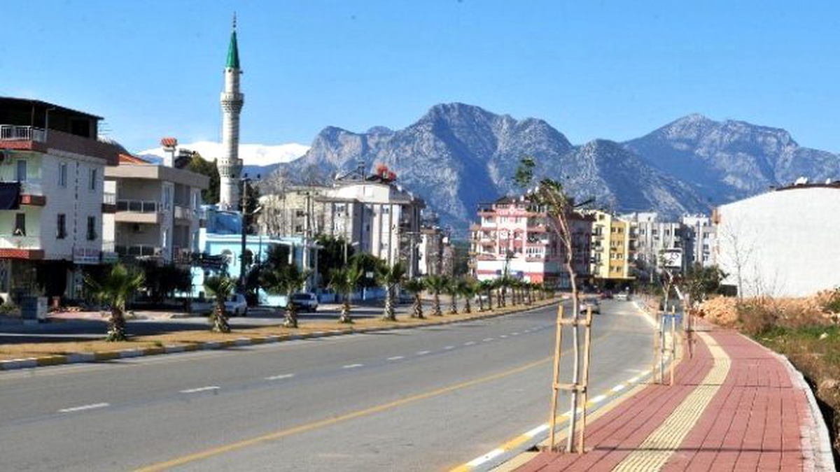 Kepez Belediyesi\'nden Ünsal Mahallesine Yeşil Cadde