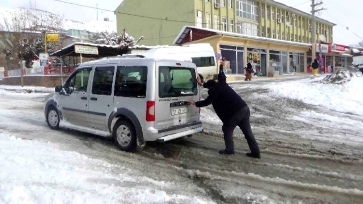 Kulp Beyaz Örtüyle Kaplandı