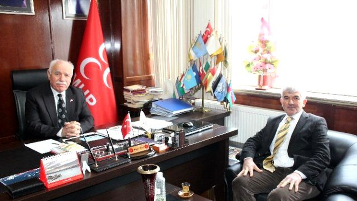 Nüvit Ateş\'ten MHP\'ye Ziyaret
