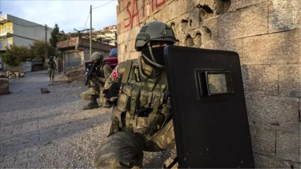 PKK\'nın \'Ceset\' Oyununa Kameralı Önlem