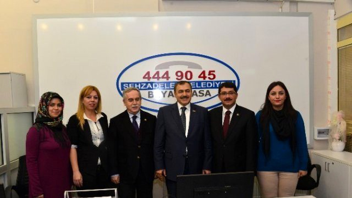Şehzadeler Beyaz Masa\'dan Sorunlara Anında Müdahale