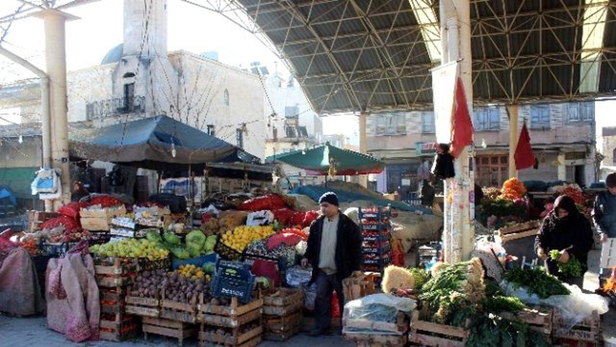 Soğuklar Meyve Sebze Fiyatlarını Arttırdı