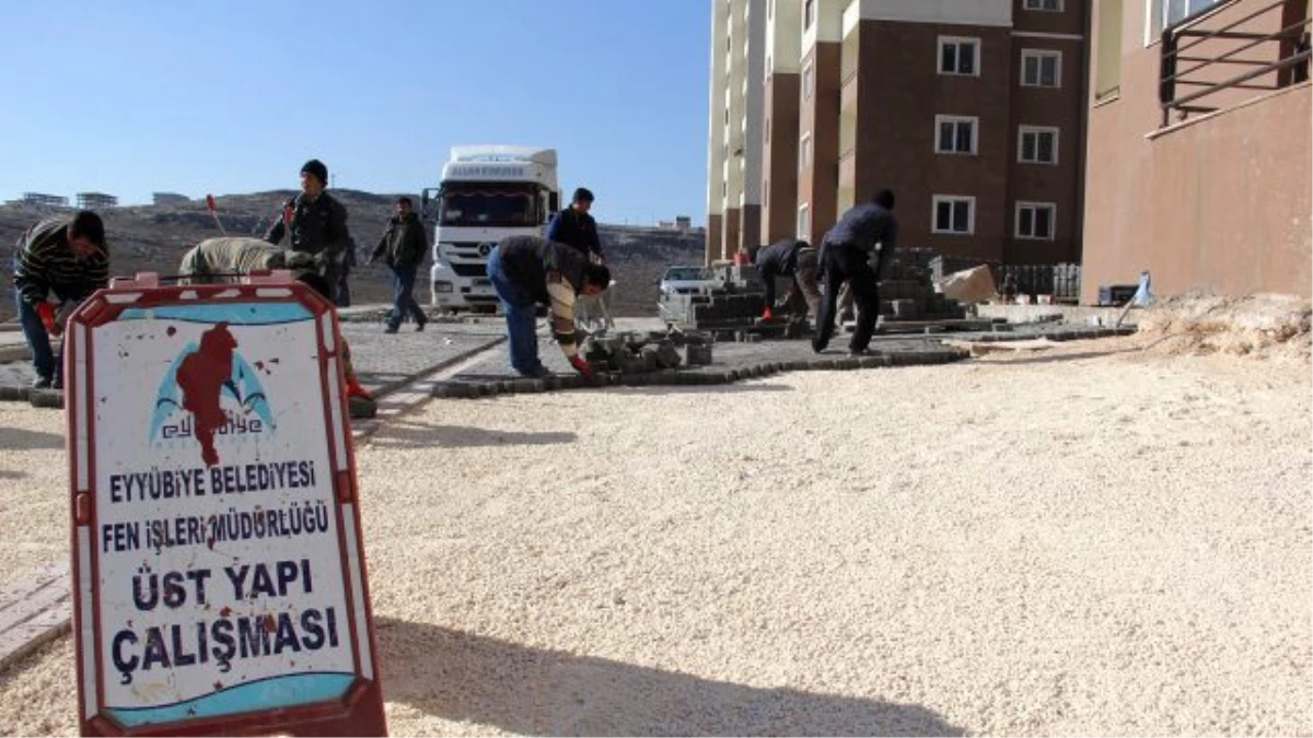 Turkuaz Konutlarında Üst Yapı Çalışmaları Başladı