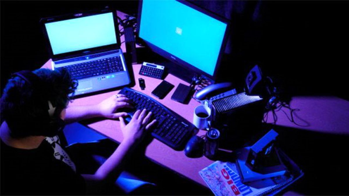 Bilgisayar ve Telefonları Çökerten İnternet Sitesi