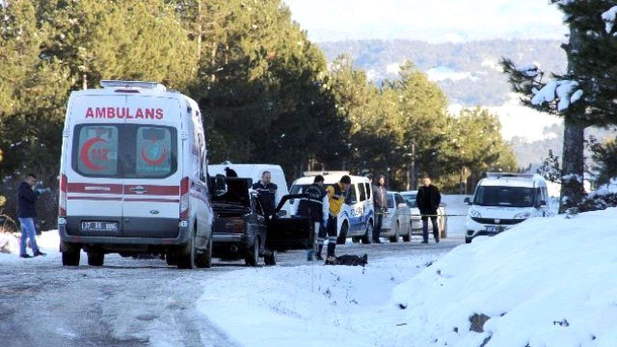 Eski Koca Eşine ve Sevgilisi Olduğu İddia Edilen Şahsa Kurşun Yağdırdı