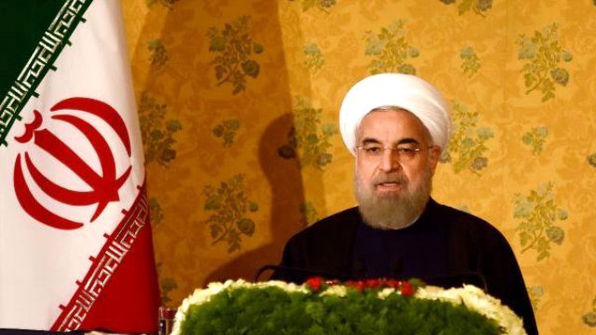 Ruhani: Heykellerin Örtülmesini Biz İstemedik