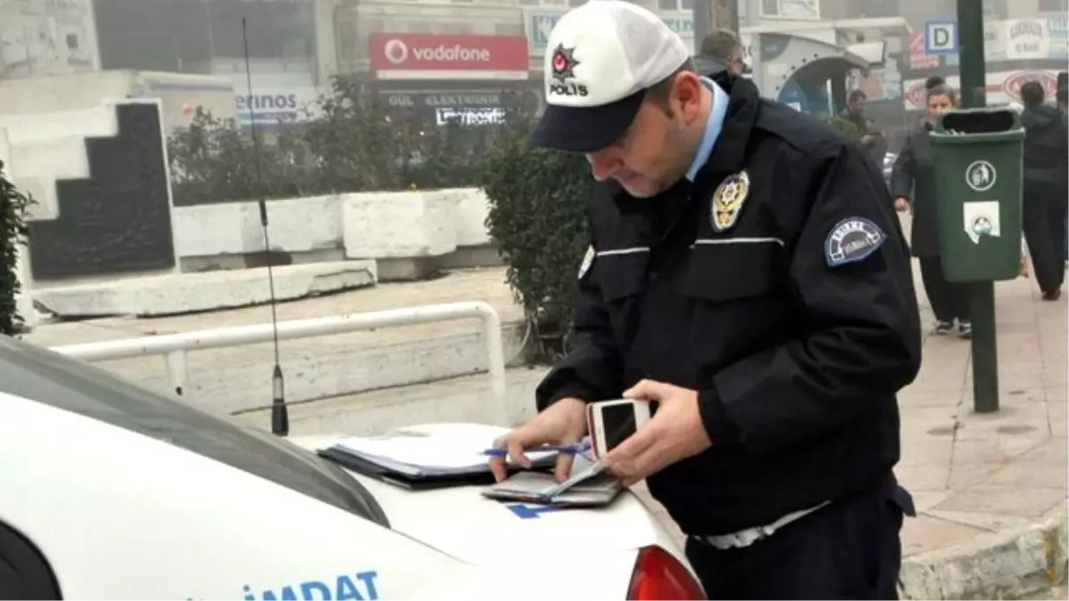 Lüks Otomobile HGS Düzeneği Polisleri Bile Şaşırttı