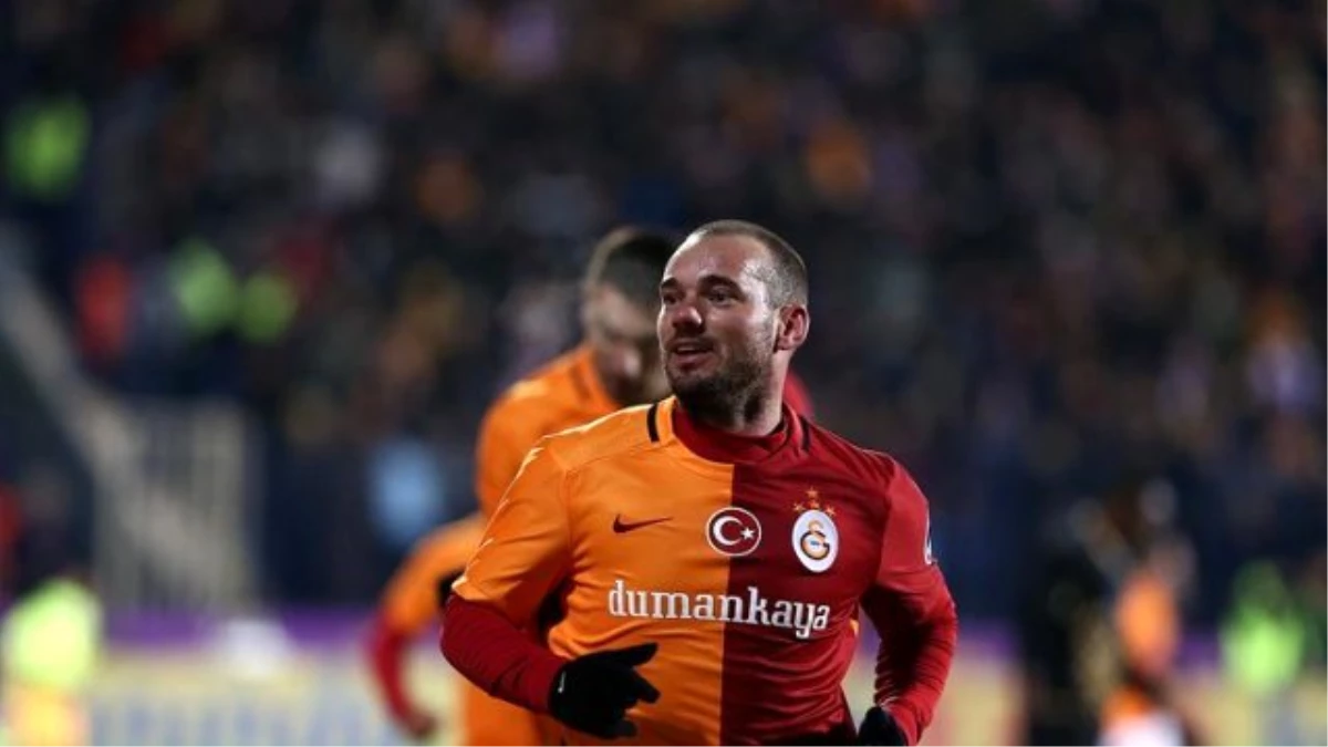 Sneijder\'in Menajeri: Sneijder, Türkiye\'de Mutlu