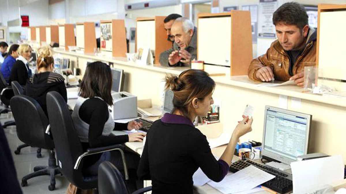 Anne Olan Memura Yarım Çalışma Hakkı Geldi