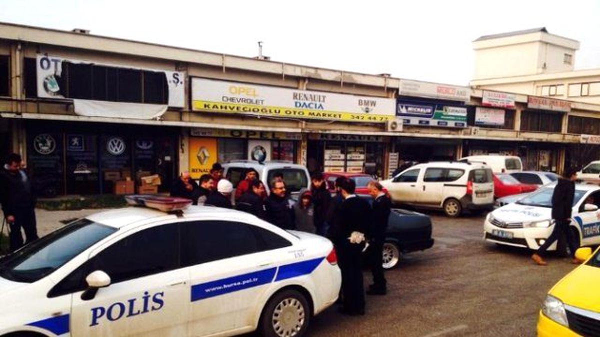 Çocuğu Gibi Sevdiği Şahin\'e Bmw Motoru Taktırdı