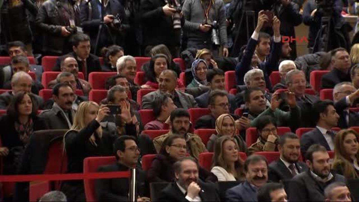 Erdoğan Hem Seçilmiş Başbakan Hem Seçilmiş Cumhurbaşkanı\'yla Bu Sistemin Yürümesi Güçtür -1
