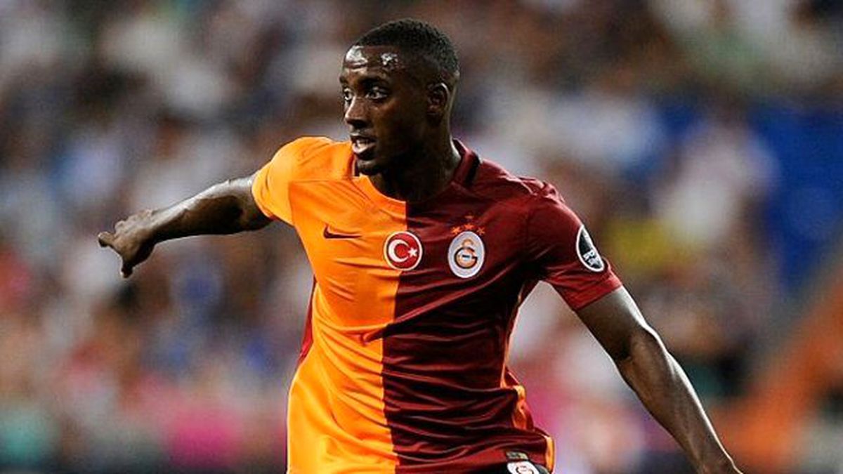 Galatasaray İki Teklifi Reddetti