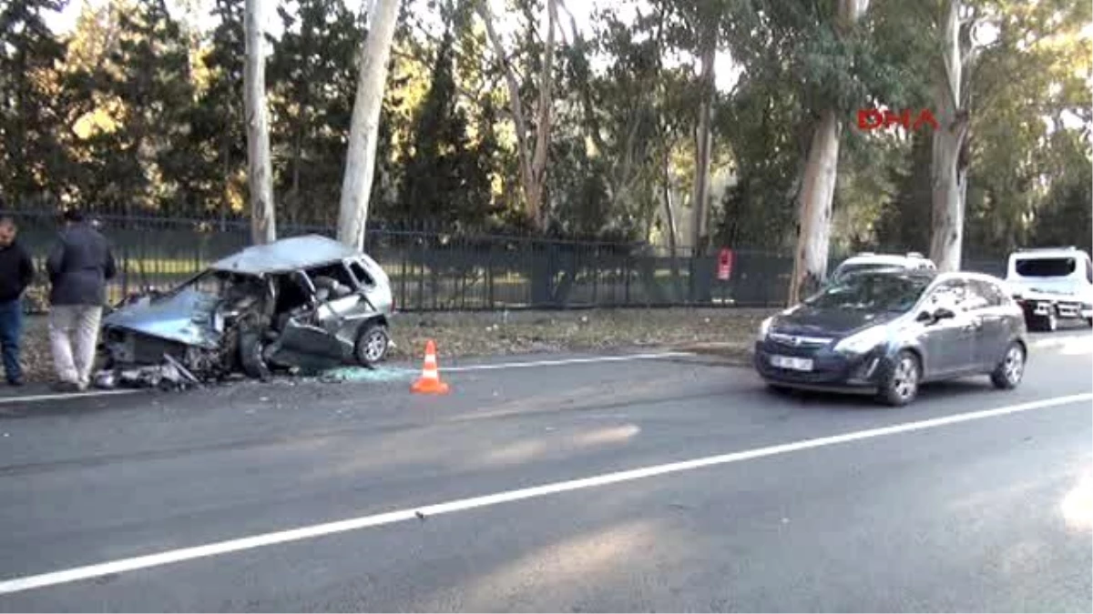 İzmir Genç Çifti Kaza Ayırdı