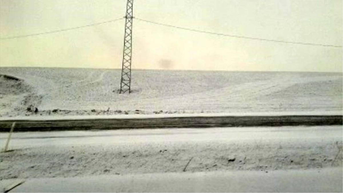 Silvan-Diyarbakır Yolu\'nda Kar Çilesi