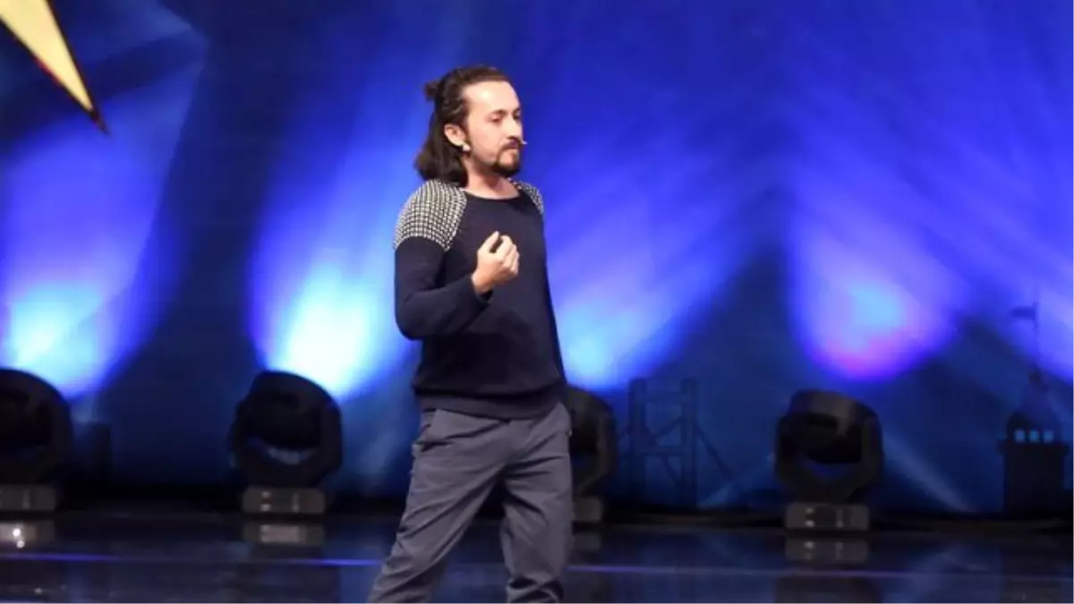 Taha Ulukaya Stand Up Gösterisi