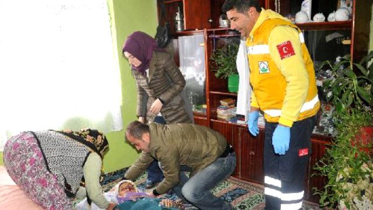 82 Yaşındaki Kadına Belediye Sahip Çıktı
