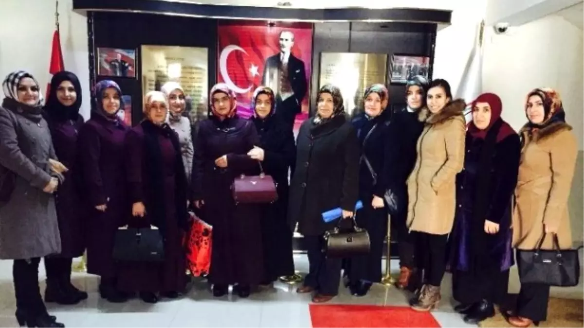 AK Parti Bayburt Kadın Kolları\'ndan Kılıçdaroğlu Açıklaması
