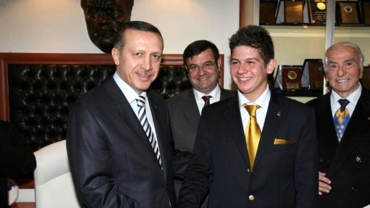 AK Parti İzmir İl Gençlik Kolları Başkanı Belli Oldu
