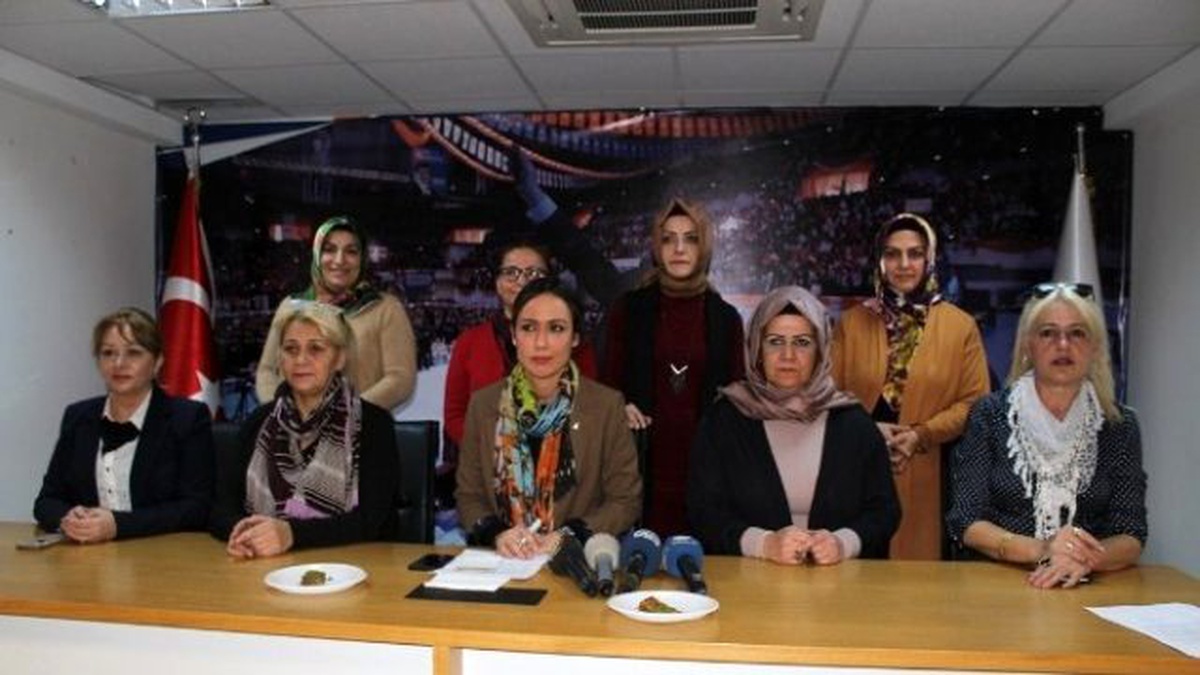 AK Parti\'li Kadınlardan Diyarbakır Ziyareti