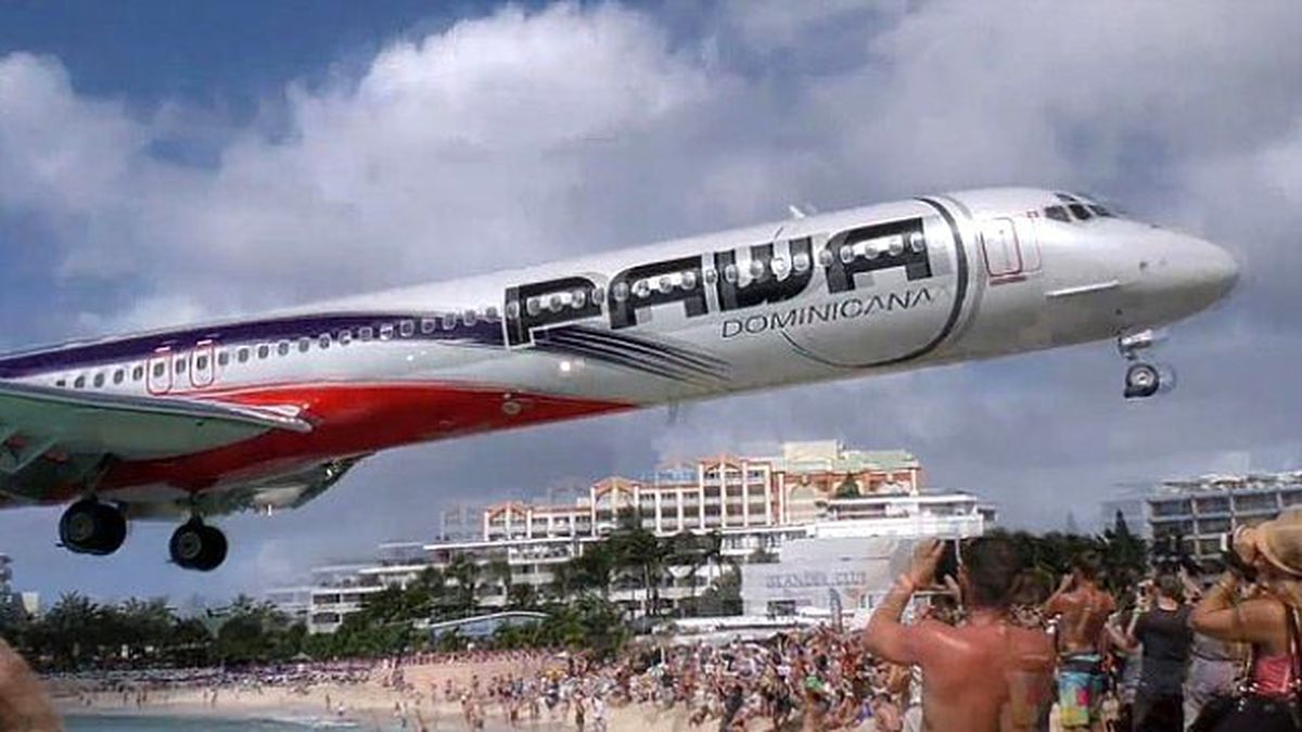 Alçak İniş Yapan Uçak Az Daha Faciaya Yol Açıyordu!