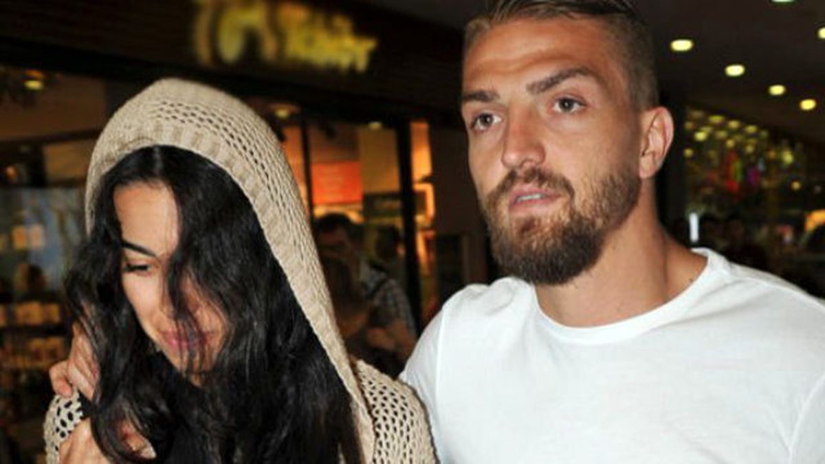 Asena Erkin'den Boşanan Caner Erkin'den İlk Paylaşım