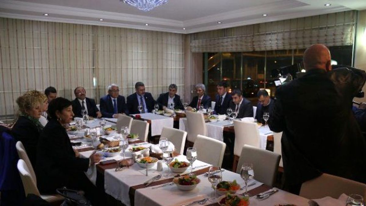 Başkan Karaçanta İstanbul\'da Basınla Buluştu