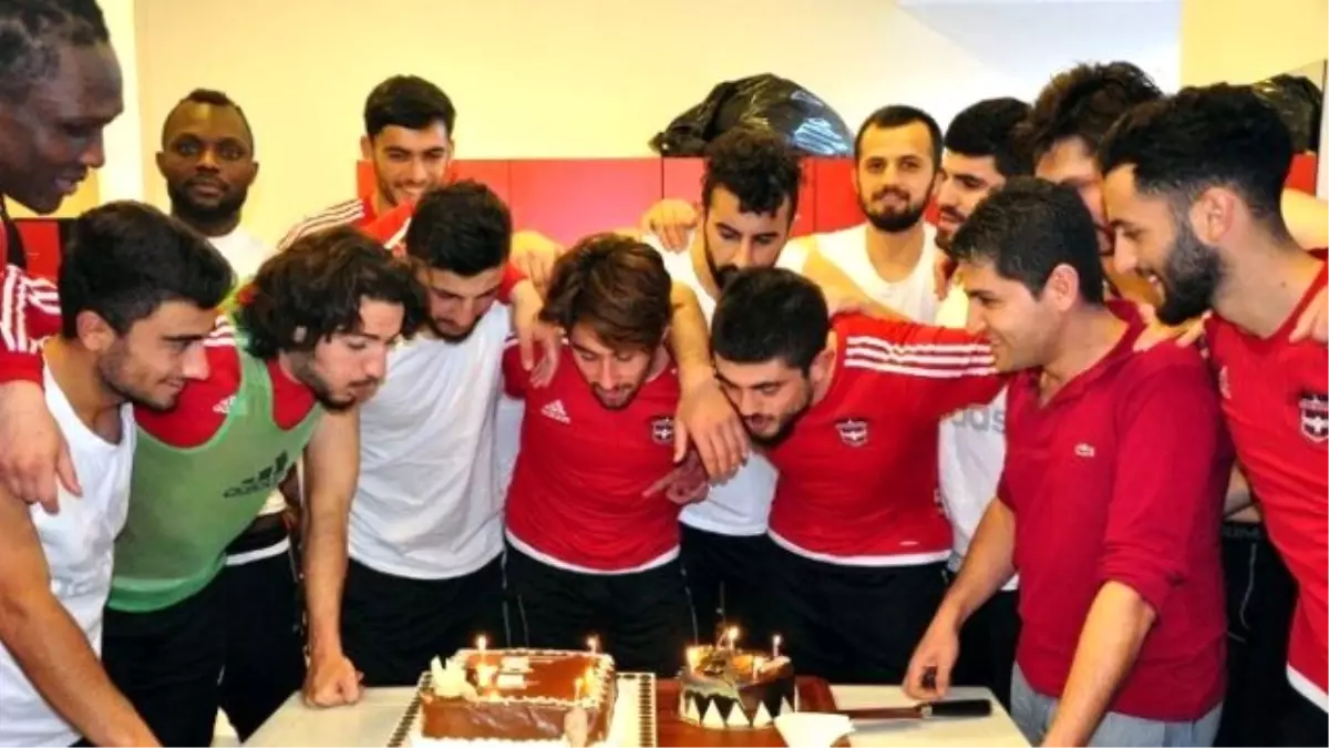 Gaziantepspor\'da Çifte Doğum Günü