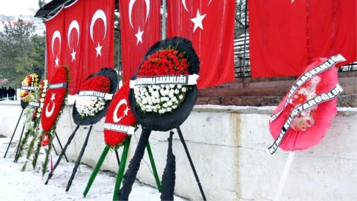 Şehit Cenazesine Gönderilen Skandal Çelenk Sonrası CHP Gerekeni Yaptı