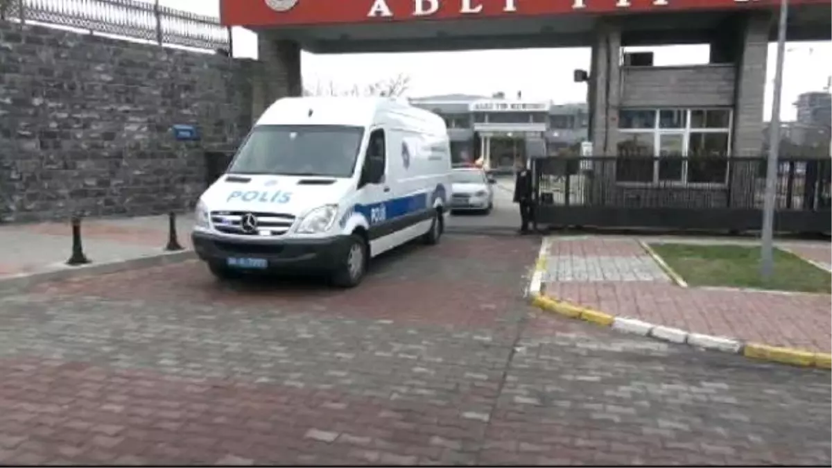 Şehit Polisin Cenazesi Adli Tıp Kurumu\'ndan Alındı