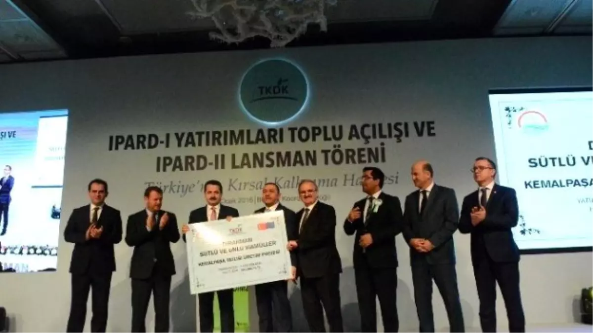 İş Arayan Gençlere Bakan Çelik\'ten Müjde