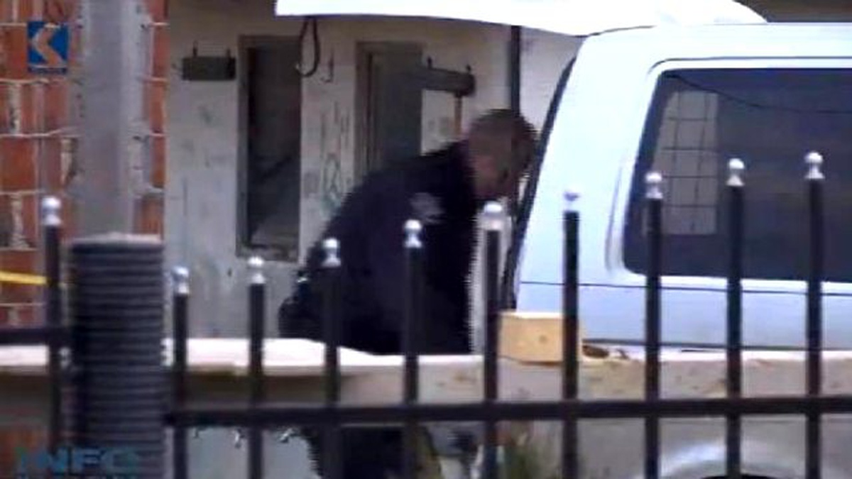 Kosova\'da Cami Avlusuna Bomba Konulmasına Tepkiler Büyüyor