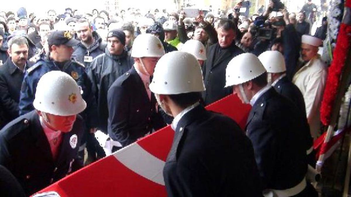 Şehit Polisin Babasından 'Mehmet Görmez' İsyanı