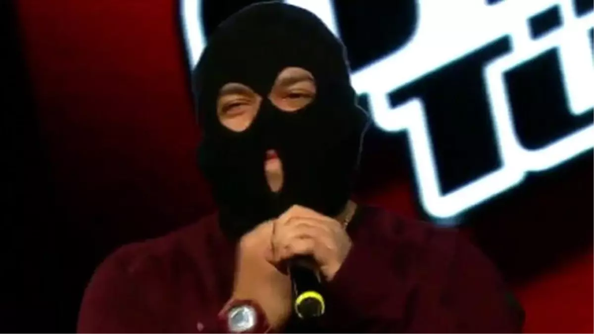 Sahneye Maske ile Çıktı! O Yarışmacıdan Müthiş Performans...