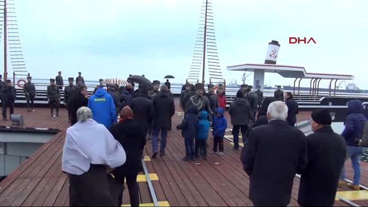 Samsun Mübadiller, Samsun\'da Denize Karanfil Bıraktı