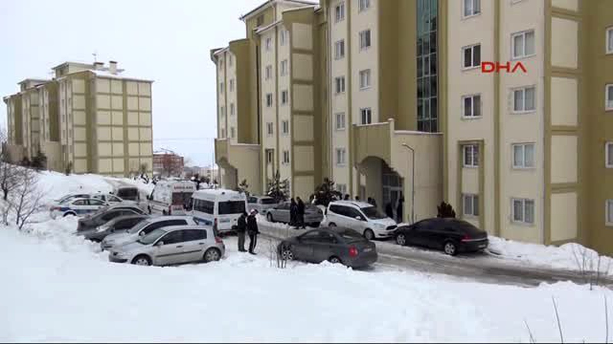 Yozgat\'ta İki Aylık Evli Polis Eşinin İntihar Şüphesi