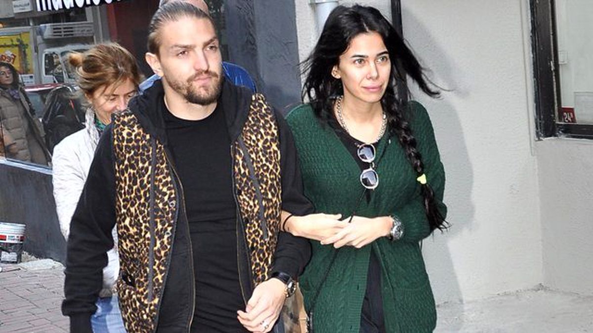 Caner Erkin'den Asena'ya Soyadı Vetosu