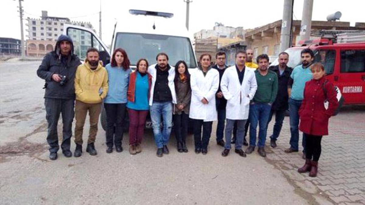 Gönüllü Doktorların Cizre\'ye Girişine İzin Verilmedi