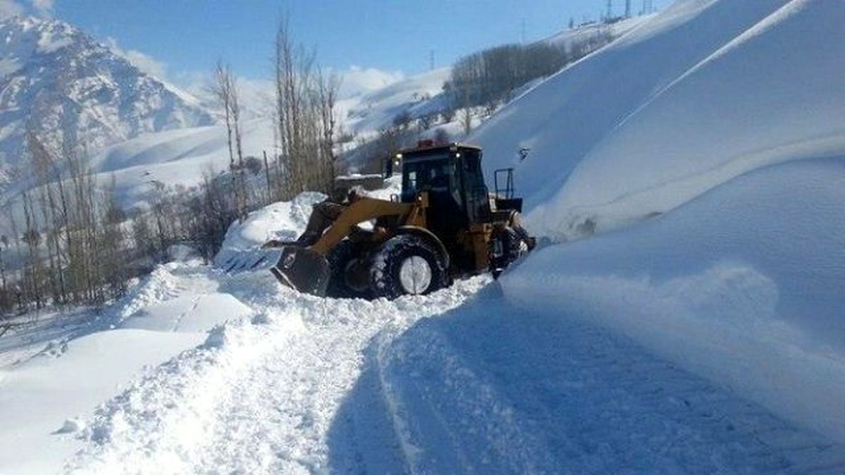 Hakkari\'de Karla Mücadele Çalışmaları Devam Ediyor