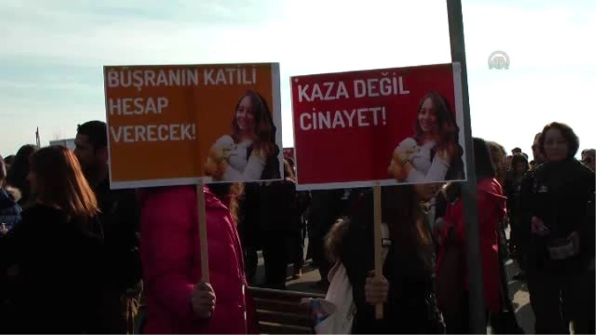 Kadıköy\'de Üniversite Öğrencisinin Trafik Kazasında Ölümü