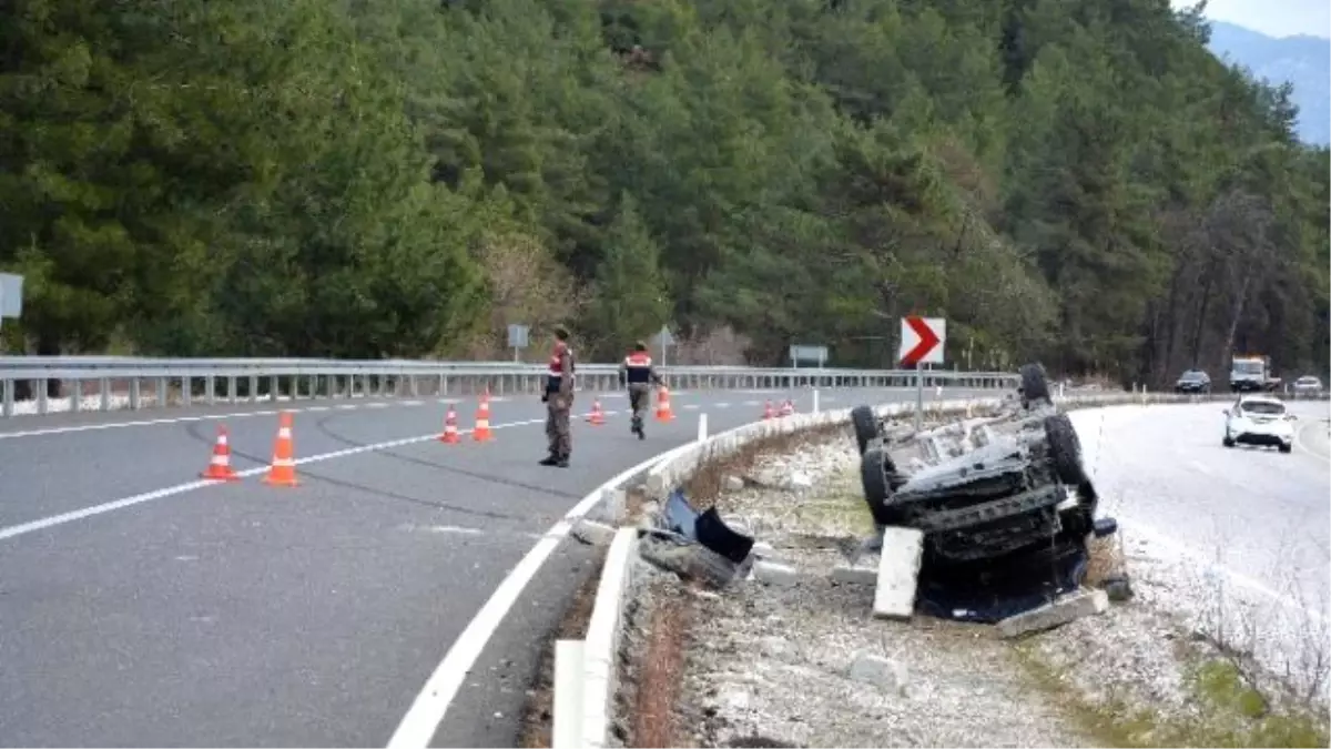 Köyceğiz\'de Trafik Kazası; 1 Yaralı