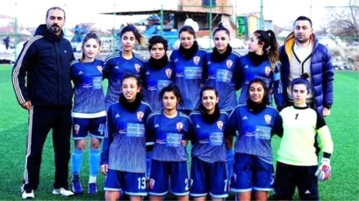 Malatya Bayanlar Spor Kulübü Farklı Kazandı