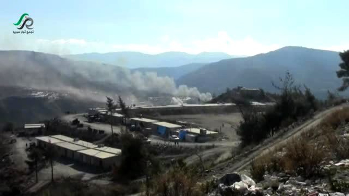 Suriye Ordusunun Hava Saldırısı Sonrası Sığınmacı Kampını Böyle Görüntülediler