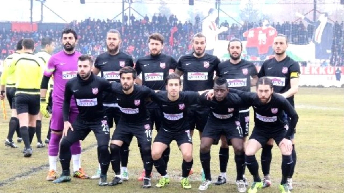 Yozgatspor: 4 Nevşehirspor: 1