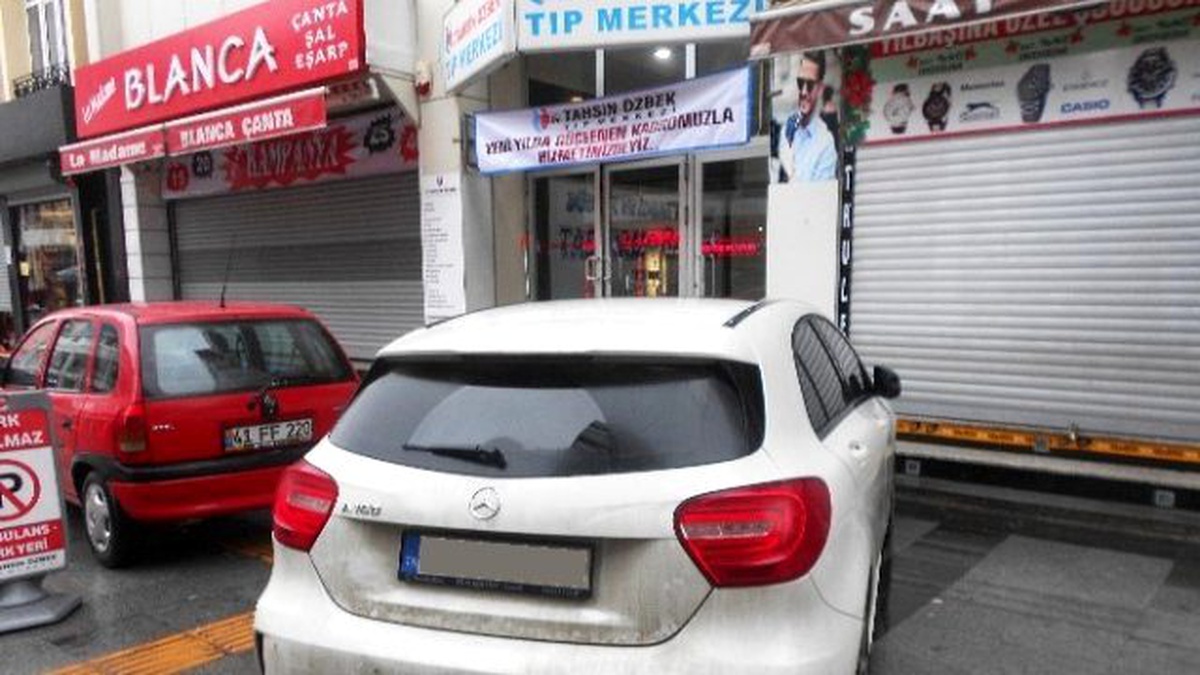 Zabıta, Engelli Yoluna Park Edenleri Affetmiyor