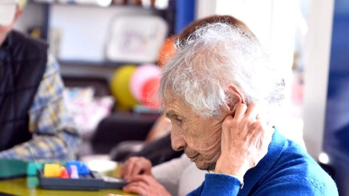 Alzheimer\'e Karşı Zeka Oyunları Kursu
