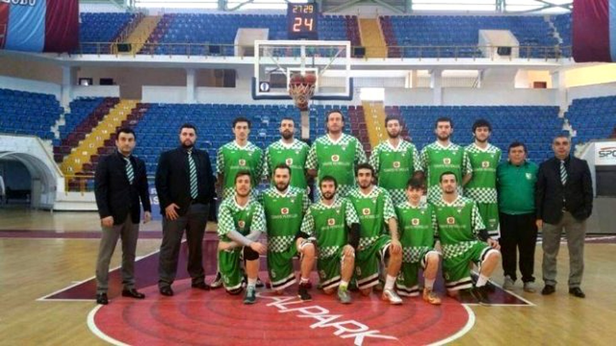 Artvin Belediyespor Basketbol Takımı Namağlup Ünvanını Sürdürdü