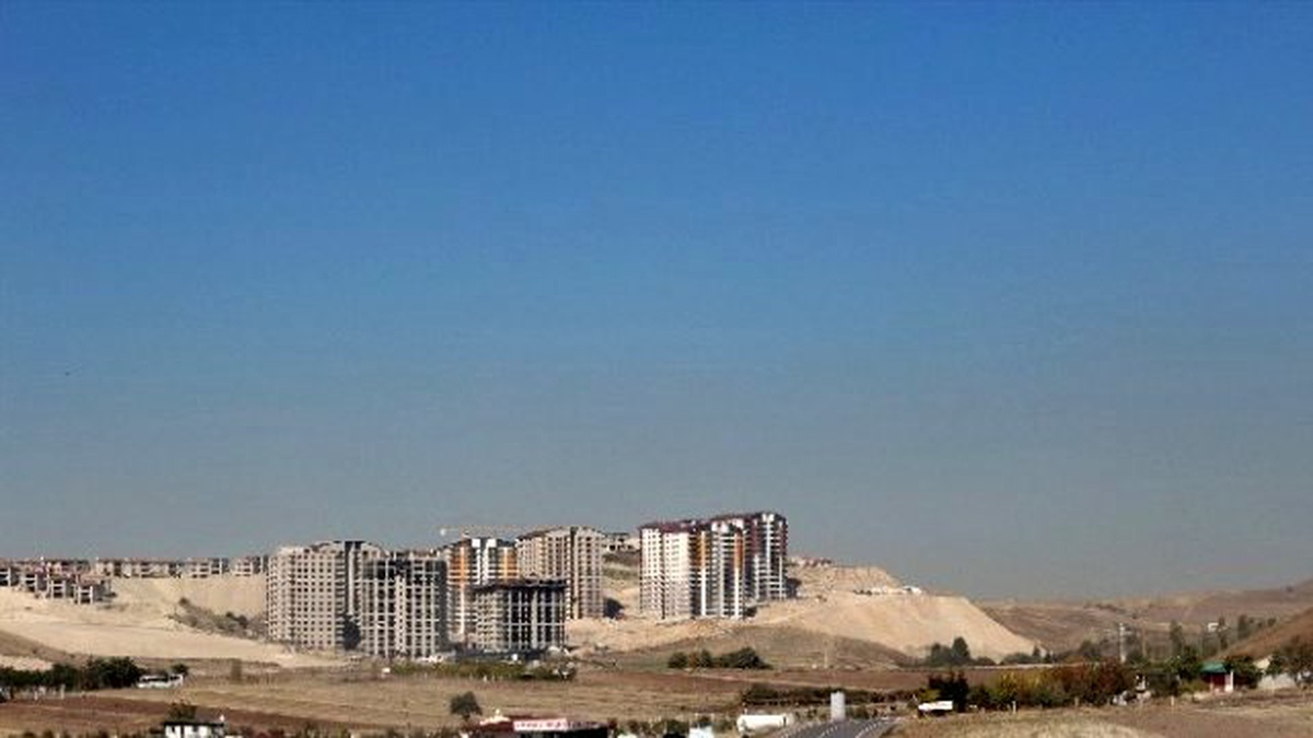 Ayhan: "Mart, Nisan Aylarından İtibaren Konut Fiyatlarında Artışlar Hızlanacak"