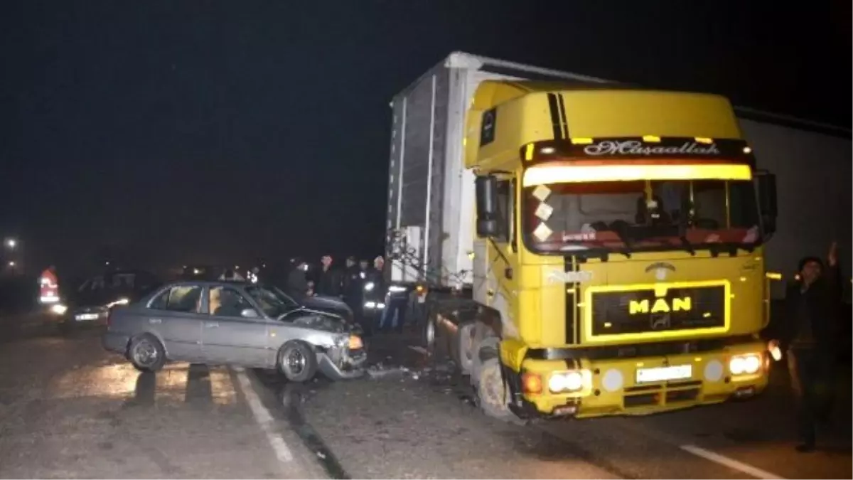 Başkentte Trafik Kazası: 5 Yaralı