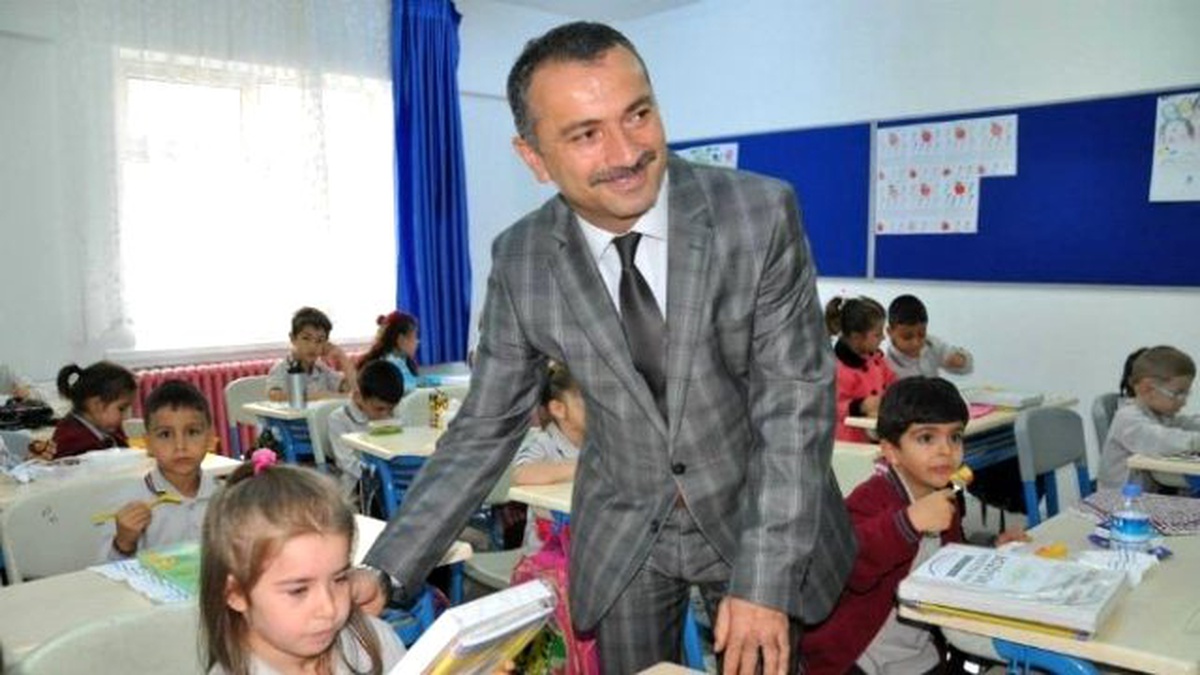 Bozüyük\'ün Yakın Gelecekteki Öğretmen Sorunu Çözüldü