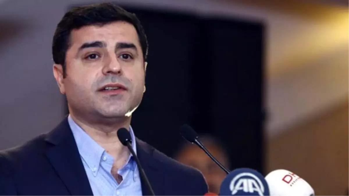 Demirtaş: Kandil\'e Silahları Bırakma Çağrısı Yaptık